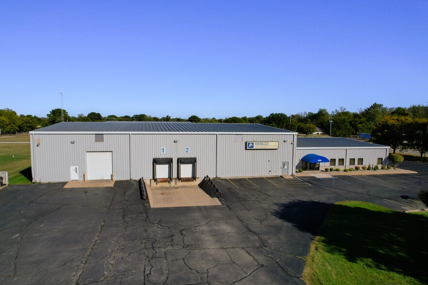 1610 E High St, Jackson, MI for sale - Building Photo - Image 2 of 4