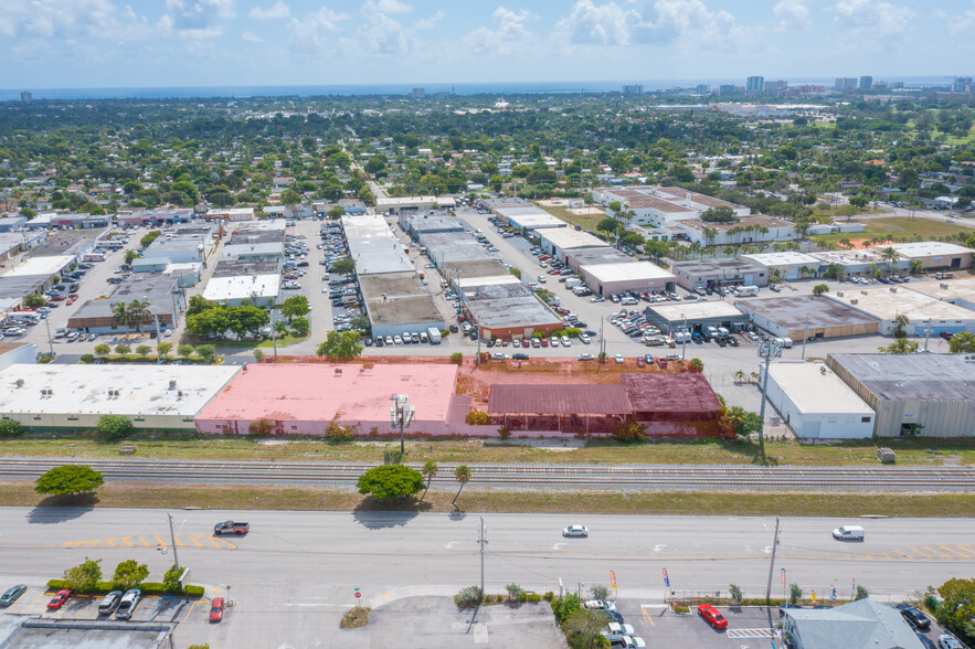 2681 NE 4th Ave, Pompano Beach, FL for sale - Building Photo - Image 1 of 1