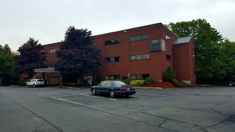 511 W Grove St, Middleboro, MA 02346 Office for Sale