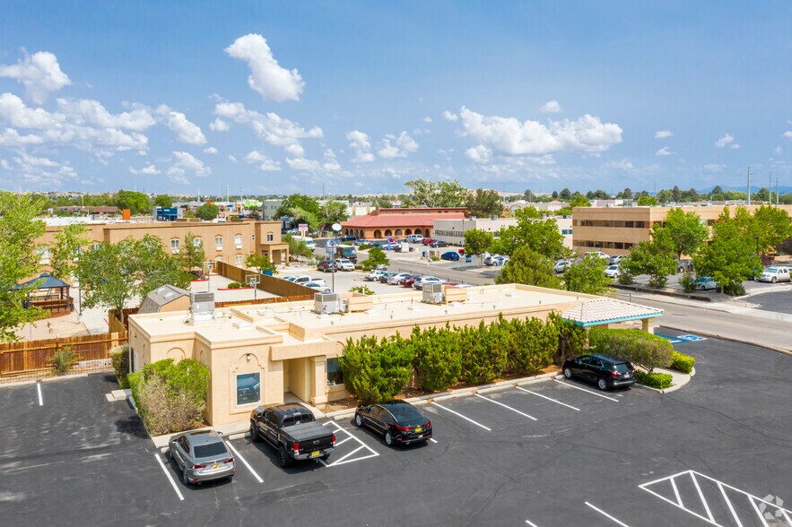 4120 Barbara Loop, Rio Rancho, NM for sale - Building Photo - Image 2 of 4