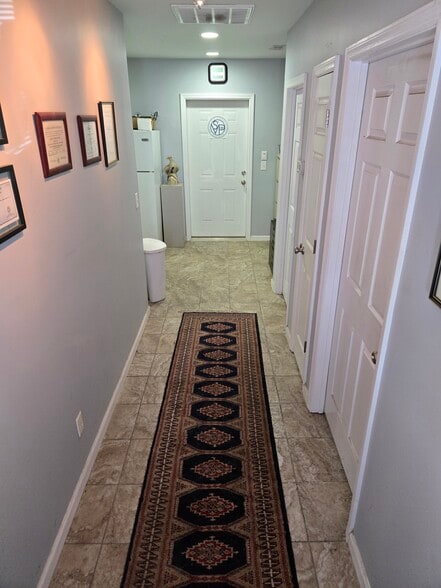 1315 S Water Ave, Gallatin, TN for lease - Interior Photo - Image 3 of 14