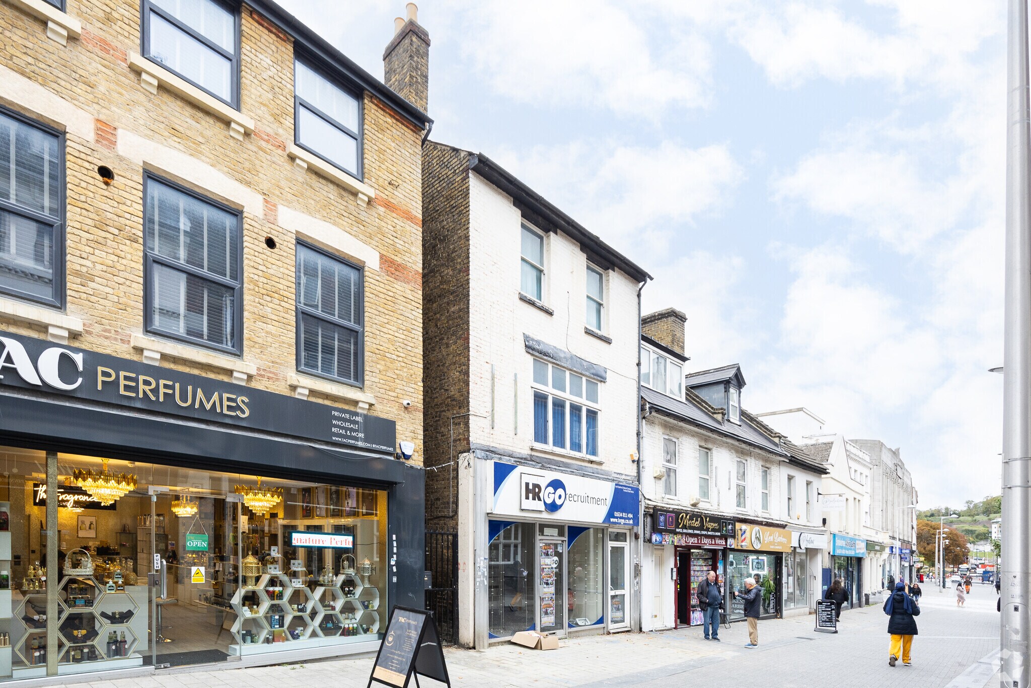 10 Railway St, Chatham for sale Primary Photo- Image 1 of 1