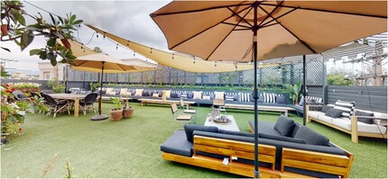 864 S Robertson Blvd, Los Angeles, CA for lease Interior Photo- Image 1 of 5