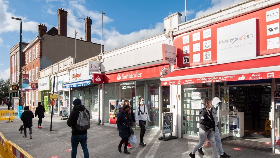 73 Eltham High St, London for lease - Primary Photo - Image 1 of 2