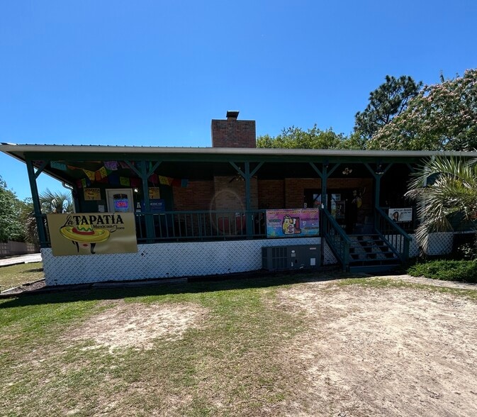 2040 S Lake Dr, Lexington, SC for sale - Building Photo - Image 3 of 9