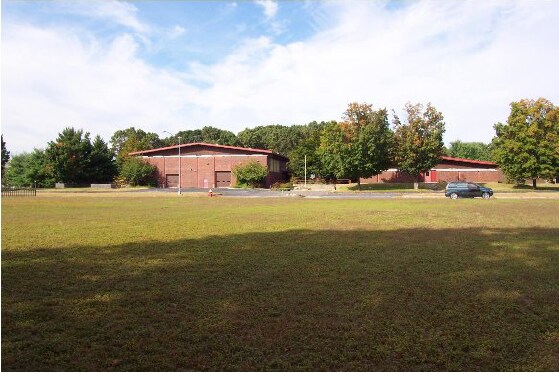 20 Johnson Rd, Chicopee, MA for sale - Primary Photo - Image 1 of 1