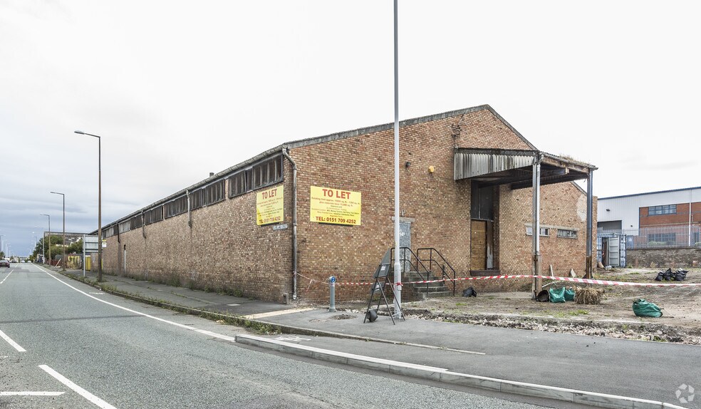 Cleveland St, Birkenhead, MSY CH41 8EF