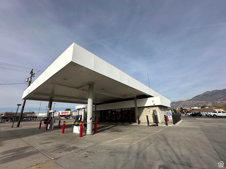 1055 W Riverdale Rd, Riverdale, UT for sale - Building Photo - Image 2 of 7