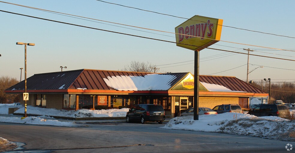 201 Lawrence Rd E, North Syracuse, NY for sale - Primary Photo - Image 1 of 1