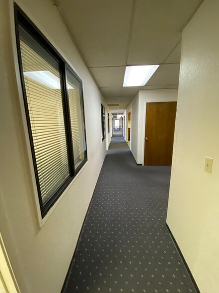 1117 Lone Palm Ave, Modesto, CA for lease - Building Photo - Image 3 of 13