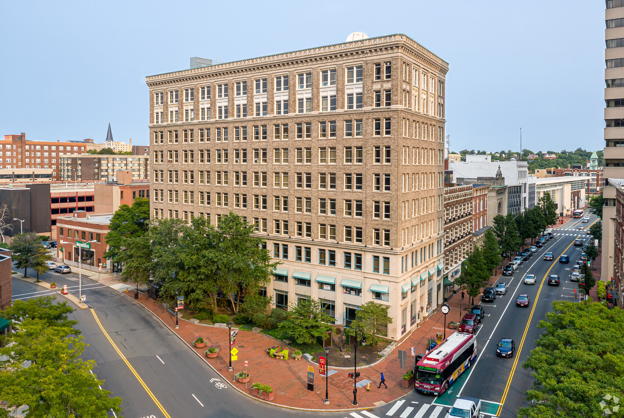 1391 Main St, Springfield, MA for sale Primary Photo- Image 1 of 1