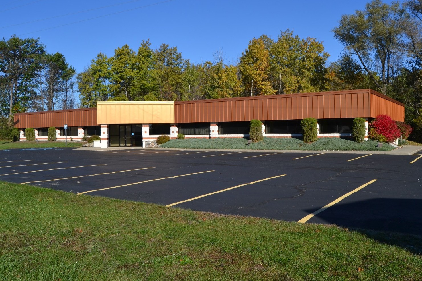 7190 W Houghton Dr, Houghton Lake, MI for sale Building Photo- Image 1 of 1