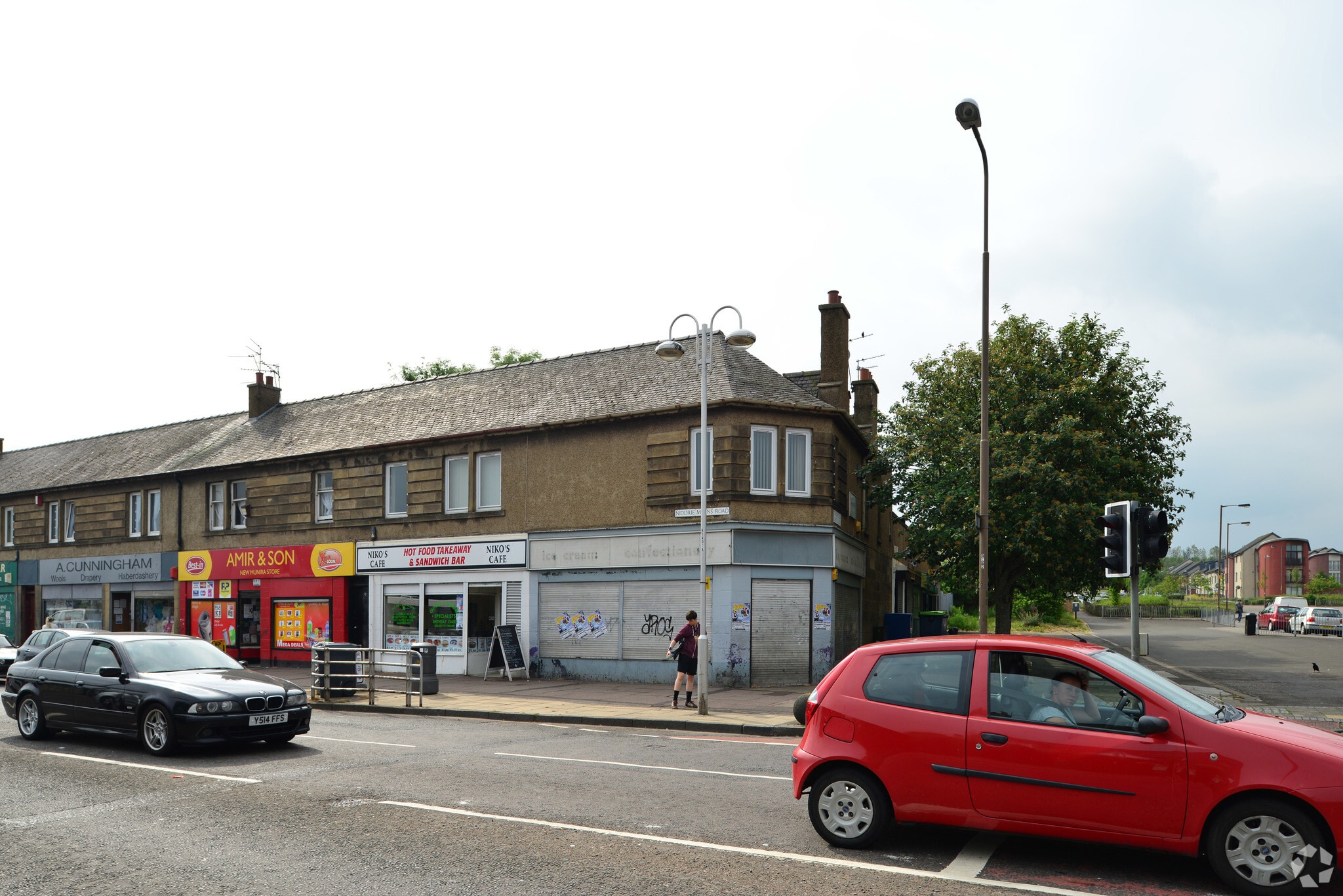 2 Niddrie Mains Rd, Edinburgh for sale Primary Photo- Image 1 of 1