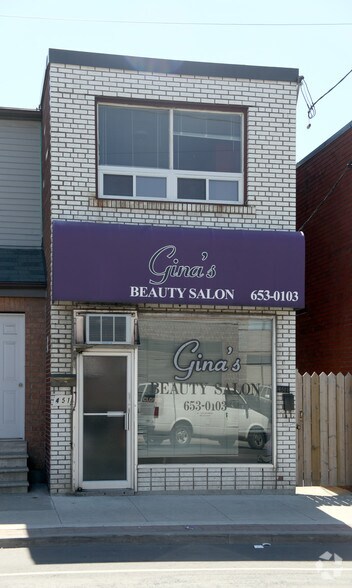 451 Rogers Rd, Toronto, ON for sale - Building Photo - Image 2 of 2