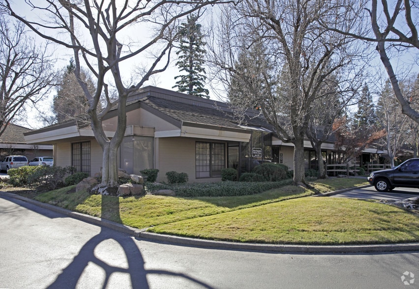 3838 Watt Ave, Sacramento, CA for sale - Primary Photo - Image 1 of 1