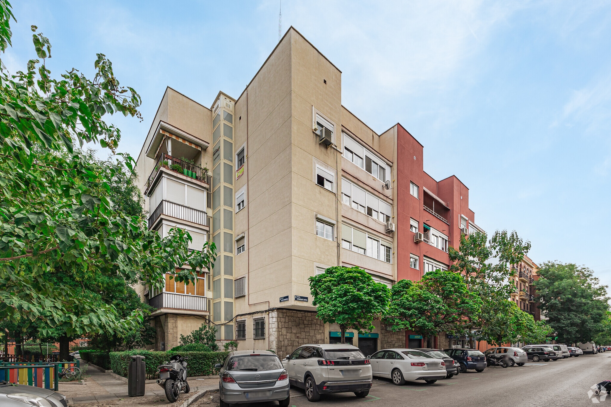 Calle De Felipe Moratilla, 7, Madrid, Madrid for lease Primary Photo- Image 1 of 3