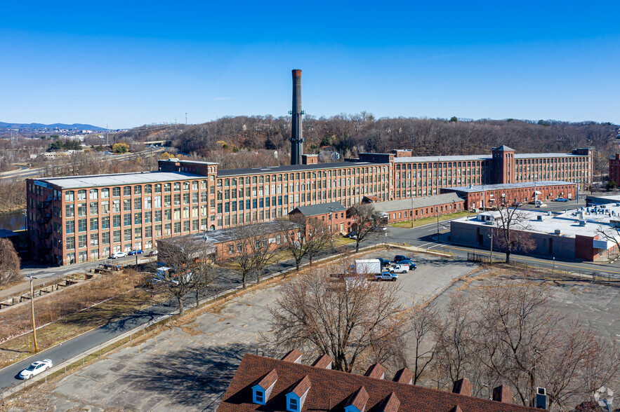 165 Front St, Chicopee, MA for sale - Primary Photo - Image 1 of 1