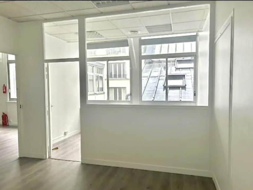 28 Rue Godefroy Cavaignac, Paris for lease Interior Photo- Image 1 of 5
