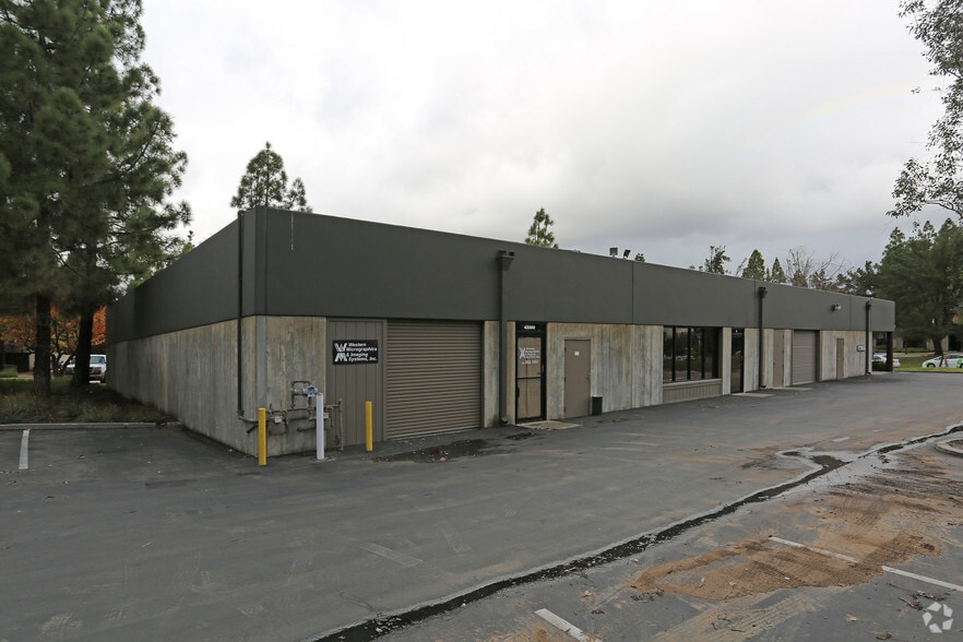 4320 Viewridge Ave, San Diego, CA for lease - Building Photo - Image 2 of 2