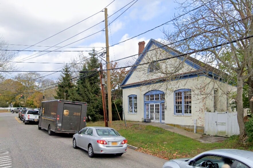 53 N Sea Rd, Southampton, NY for sale - Building Photo - Image 2 of 15