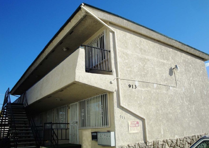 913 Grand Ave, Spring Valley, CA for sale - Primary Photo - Image 1 of 1