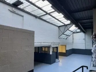 Industrial in Gonesse for lease - Interior Photo - Image 2 of 10