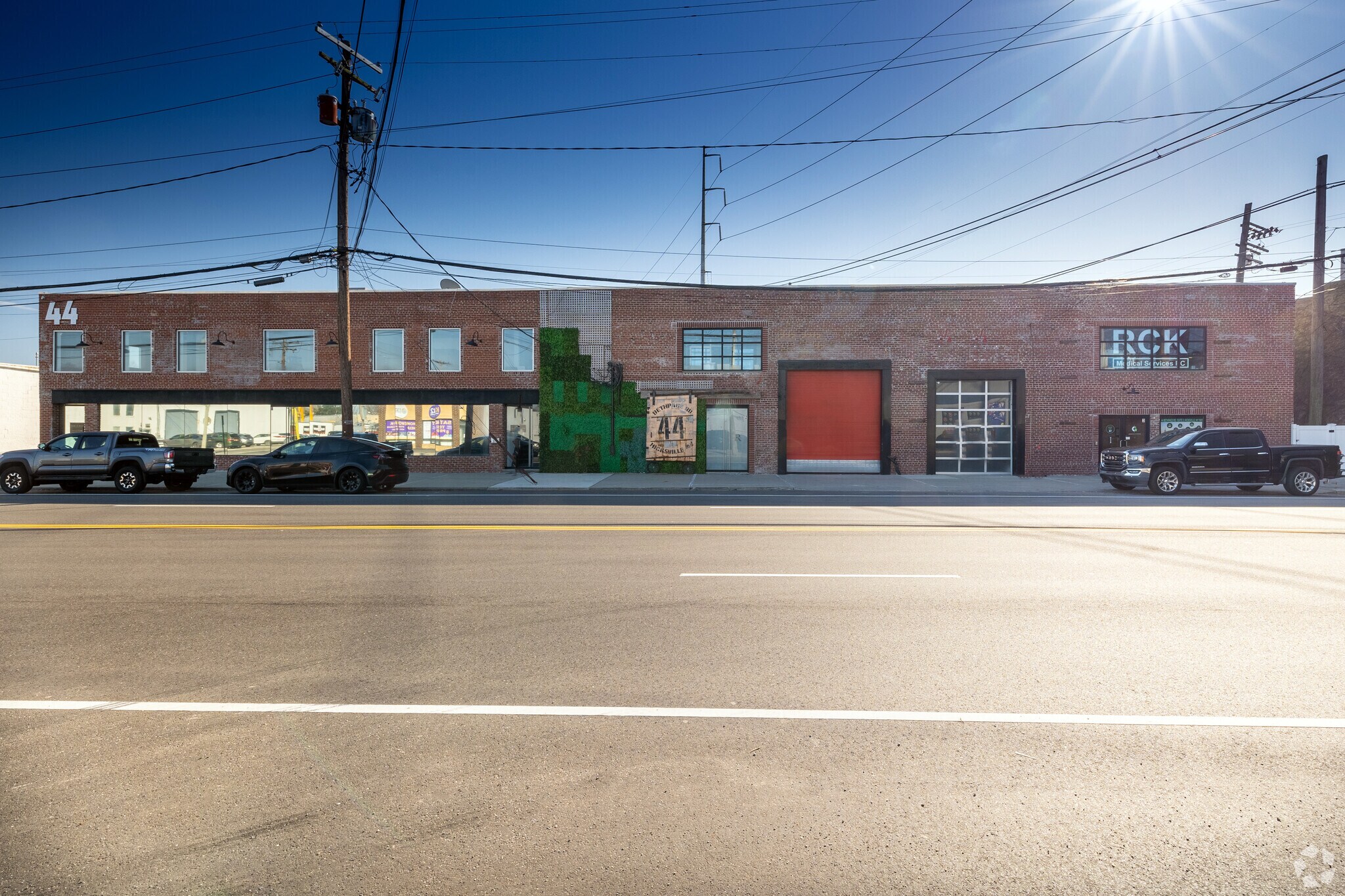 44 Bethpage Rd, Hicksville, NY for lease Building Photo- Image 1 of 7