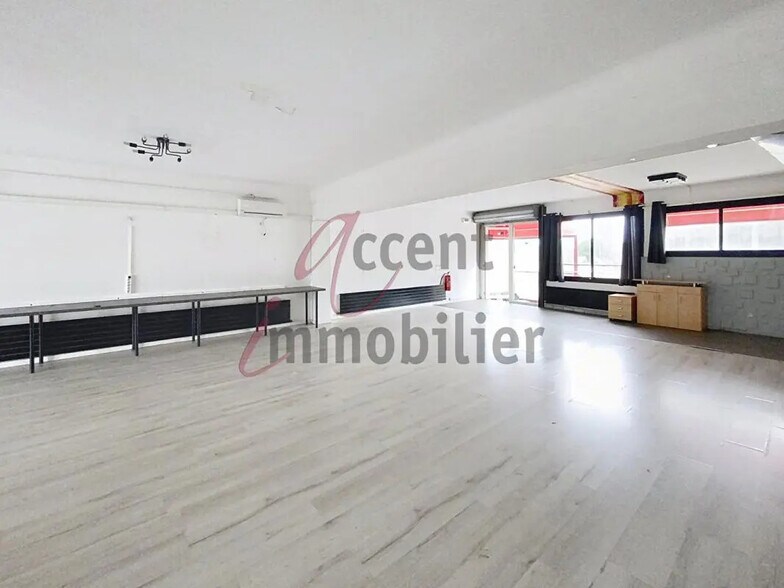 Office in Cavaillon for sale - Interior Photo - Image 3 of 6