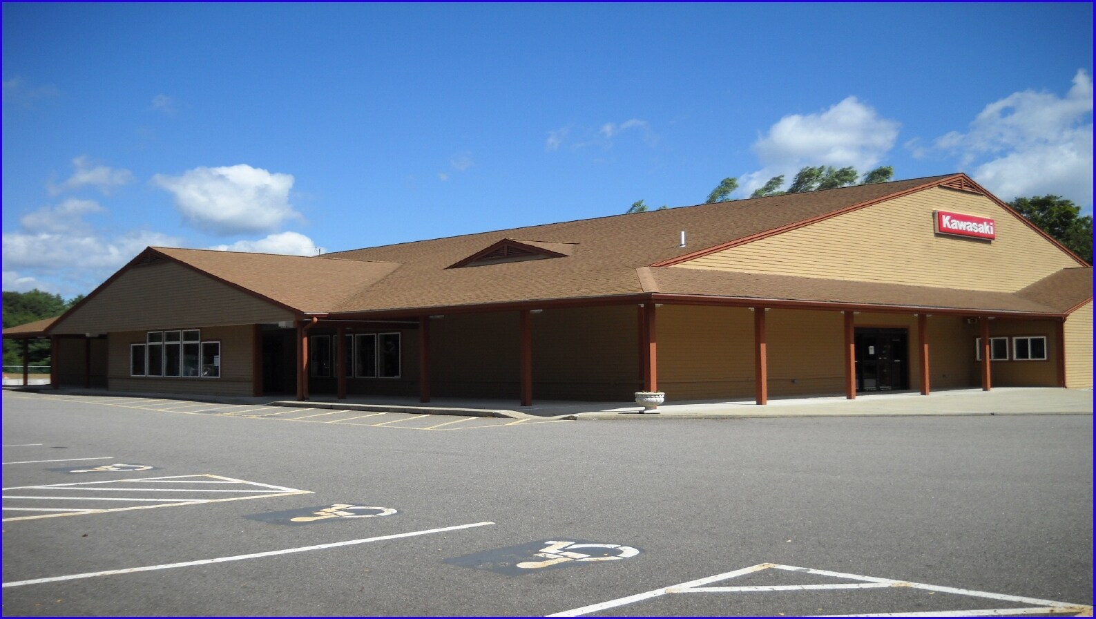 238 Willimantic Rd, Chaplin, CT for sale Primary Photo- Image 1 of 1