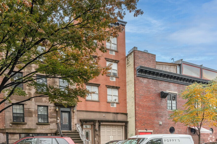 130 Degraw St, Brooklyn, NY for sale - Building Photo - Image 2 of 18