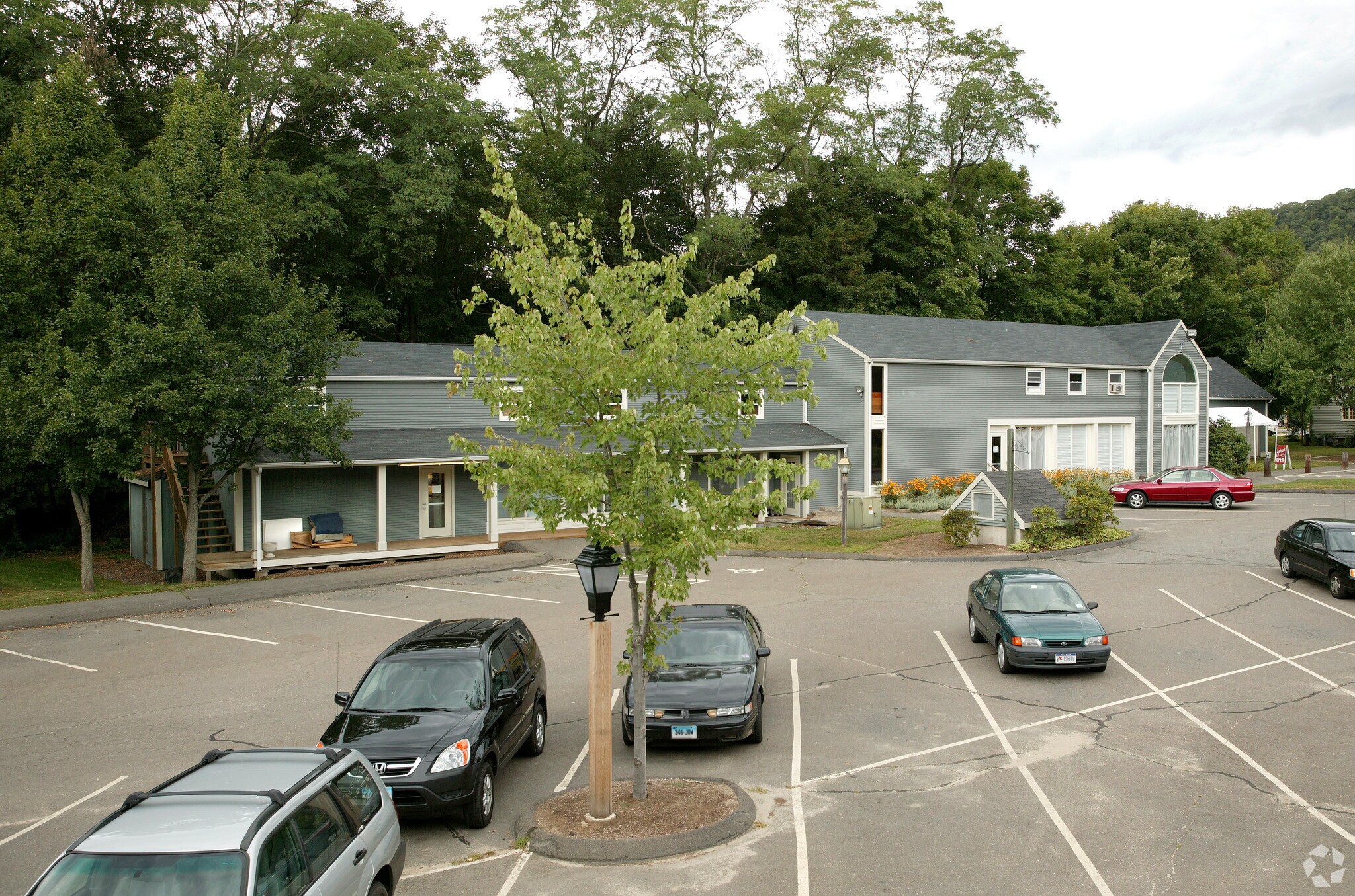 166 Albany Tpke, Canton, CT 06019 Canton Green