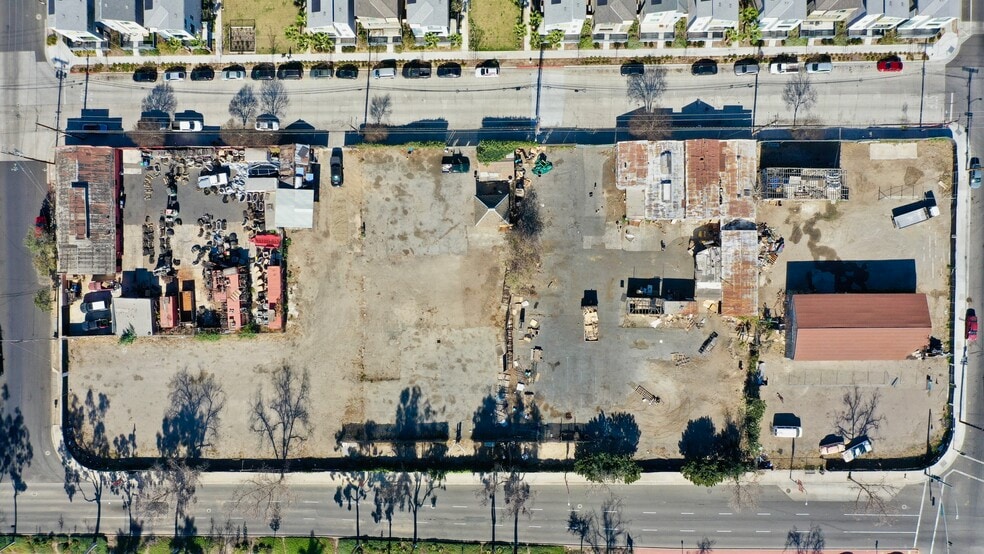 914-936 E 2nd St, Santa Ana, CA for sale - Building Photo - Image 2 of 4