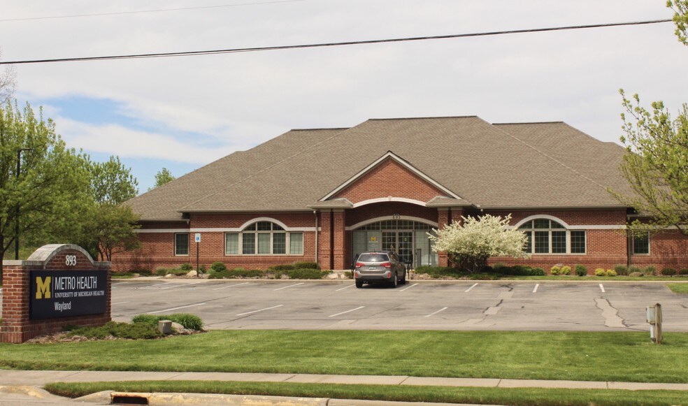 893 E Superior St, Wayland, MI for sale - Primary Photo - Image 1 of 1