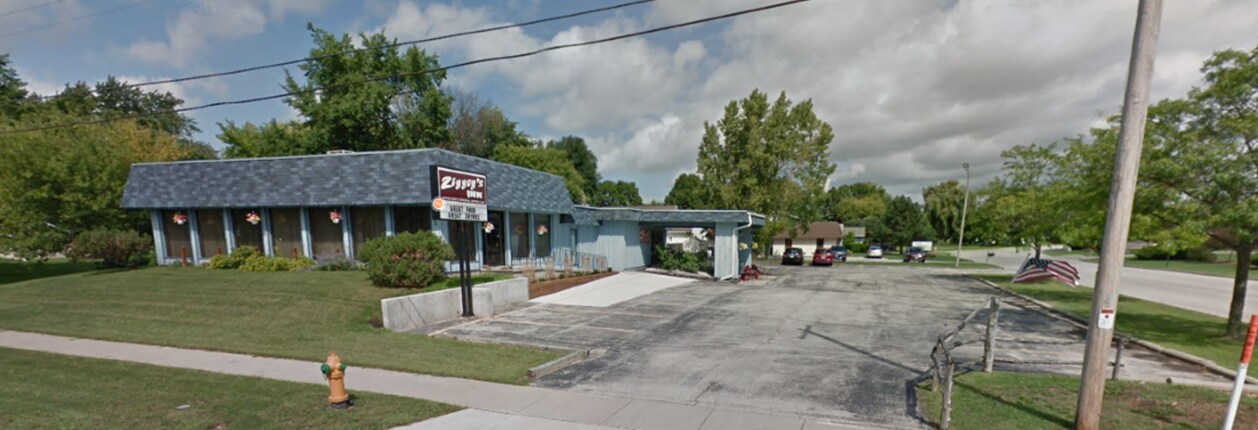 741 Hoffman Rd, Green Bay, WI for sale Primary Photo- Image 1 of 1