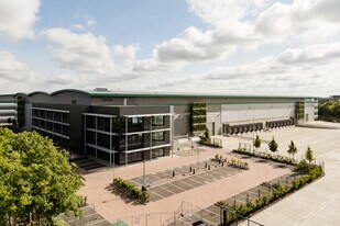 Phase II Prologis Park West London DC6 - Warehouse