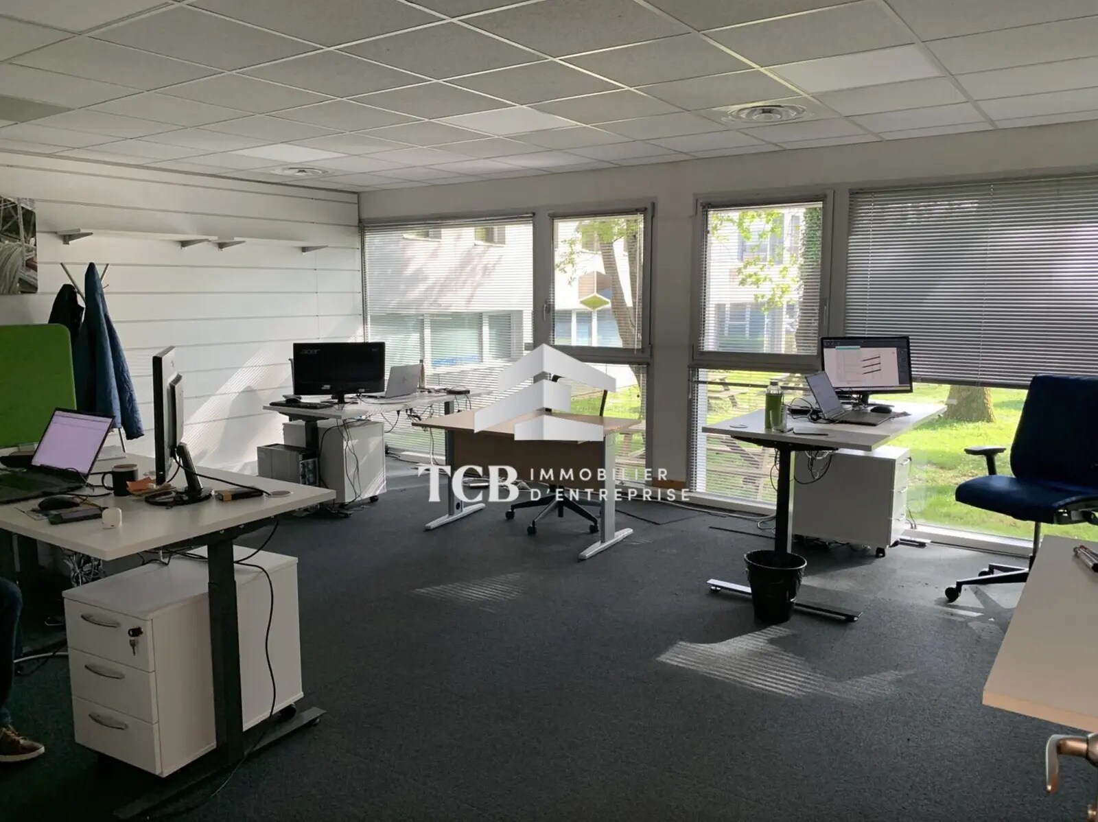 Office in La Chapelle-sur-Erdre for sale Interior Photo- Image 1 of 4