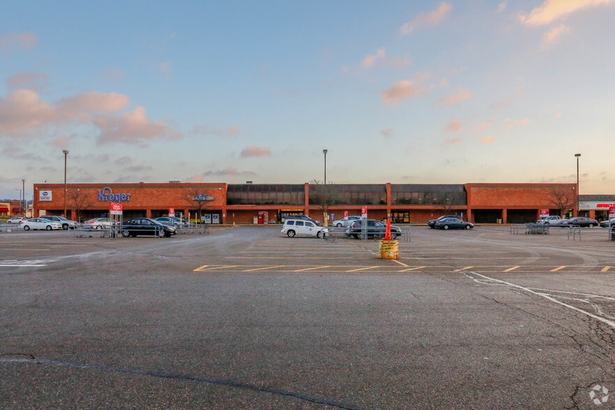 1474 Main St, Hamilton, OH for lease - Building Photo - Image 3 of 7