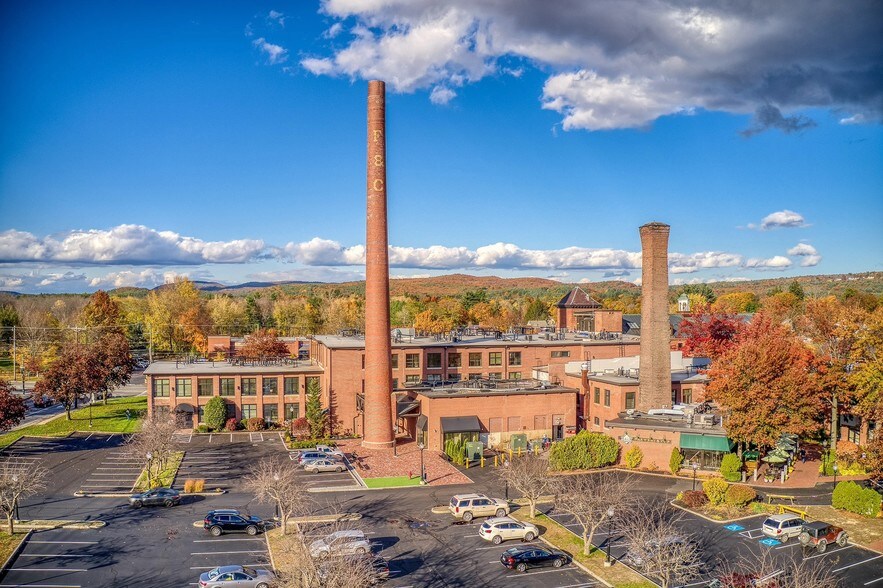 2 College Park Dr, Hooksett, NH 03106 Office for Lease