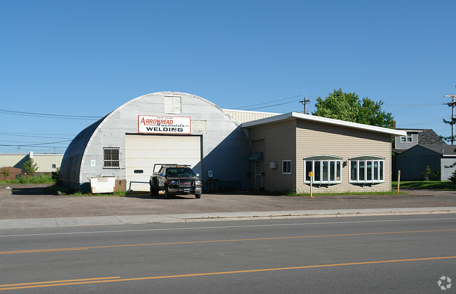 4222 Grand Ave, Duluth, MN for sale - Primary Photo - Image 1 of 7