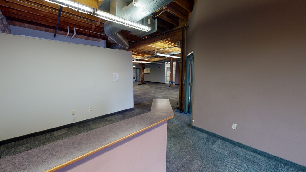 620 Century Ave SW, Grand Rapids, MI for lease - Interior Photo - Image 2 of 5