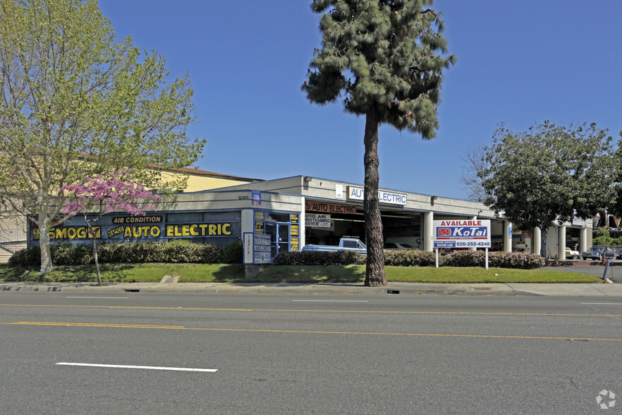 12353-12357 Whittier Blvd, Whittier, CA for sale - Building Photo - Image 1 of 1