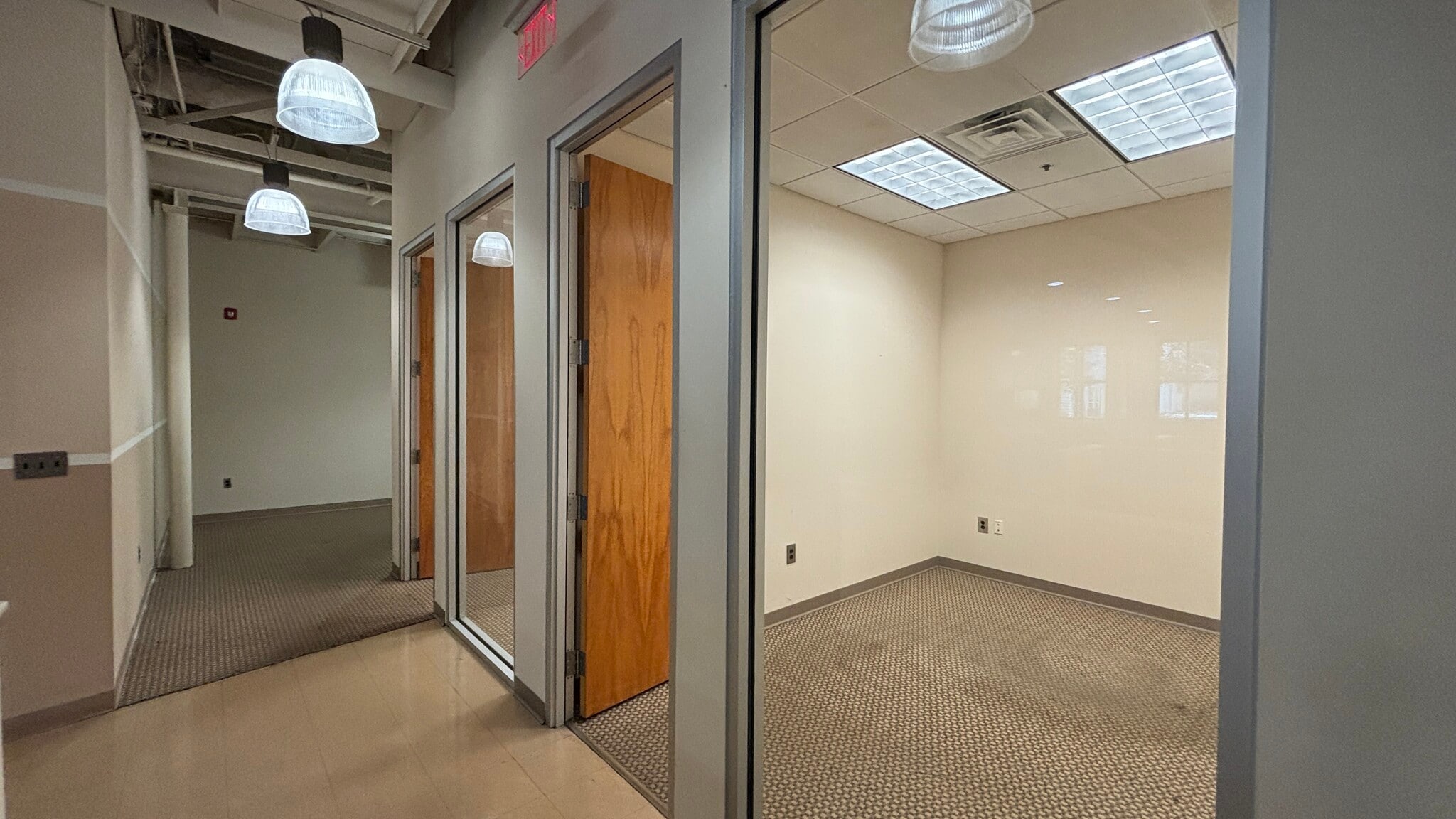 590 Means St NW, Atlanta, GA for lease Interior Photo- Image 1 of 6