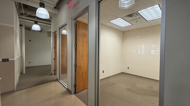 590 Means St NW, Atlanta, GA for lease Interior Photo- Image 1 of 6