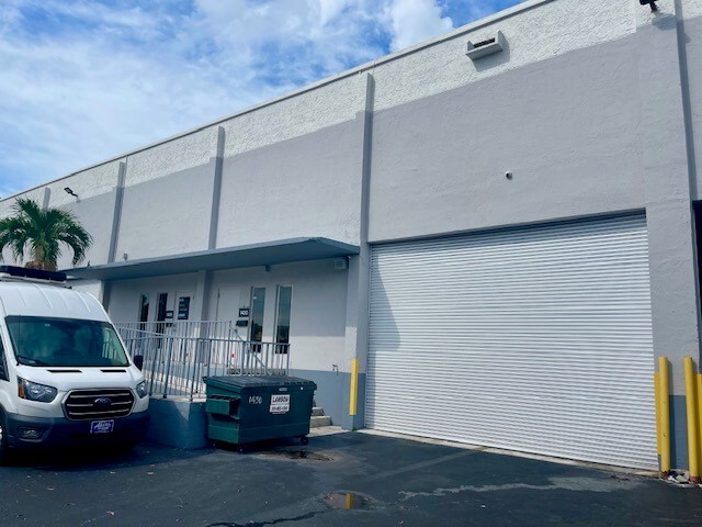 1400-1466 NW 82nd Ave, Doral, FL for lease - Building Photo - Image 1 of 9