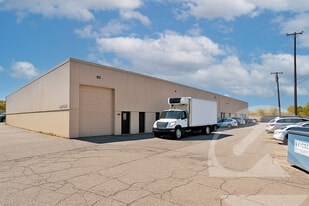2216-2276 E Fourteen Mile Rd, Warren MI - Commercial Real Estate