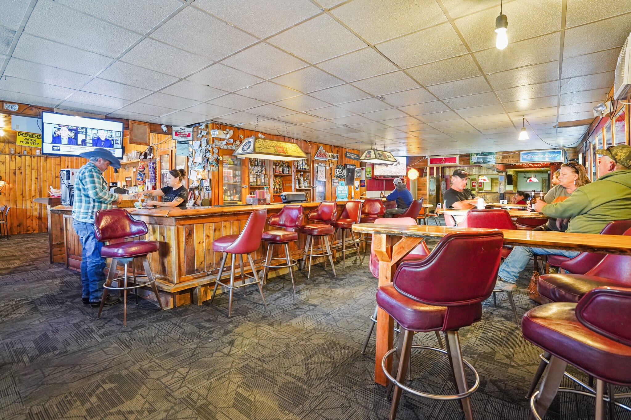 4987 HWY 25 S, Hunters, WA for sale Primary Photo- Image 1 of 1