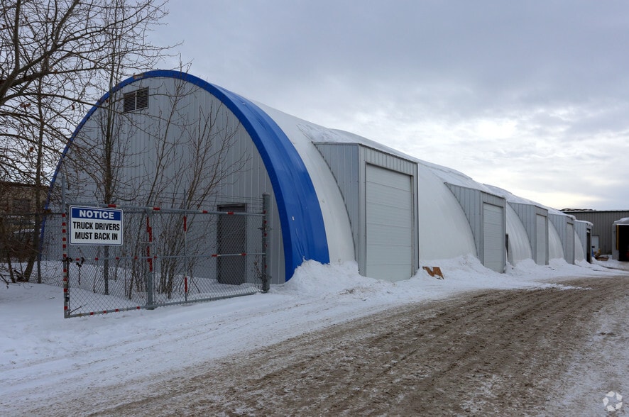 14525 115 Av NW, Edmonton, AB for sale - Building Photo - Image 2 of 6