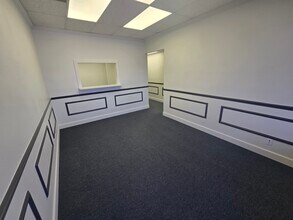 361-407 Interstate Blvd, Lakewood Ranch, FL for lease Interior Photo- Image 2 of 20
