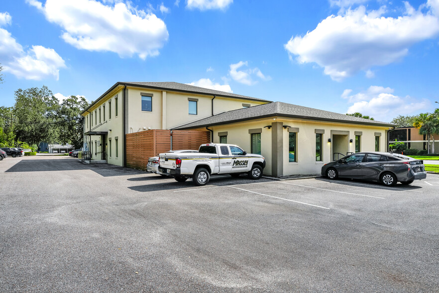 1601 W Colonial Dr, Orlando, FL for lease - Building Photo - Image 3 of 13