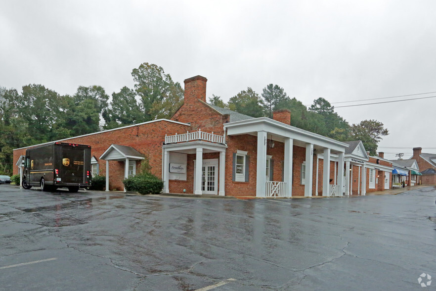 700-799 Spruce St, Martinsville, VA for lease - Building Photo - Image 3 of 4